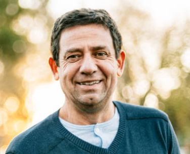 Roberto G.